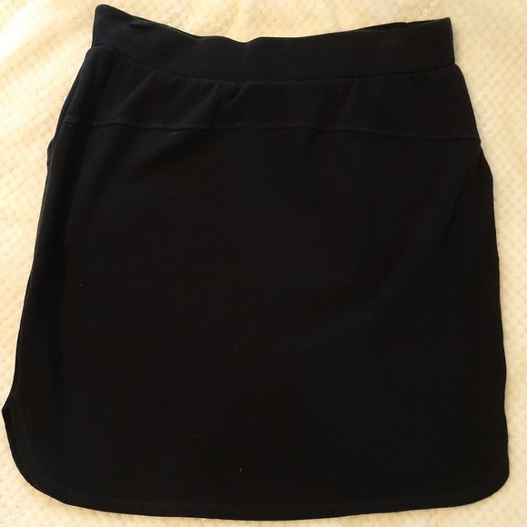 C&C California Navy Blue draw string waist skirt - Picture 4 of 6